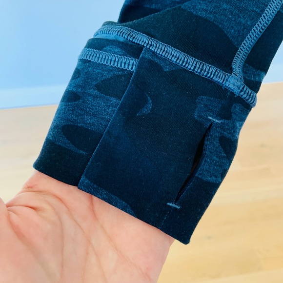 Lululemon Define Jacket - Picture 3 of 5